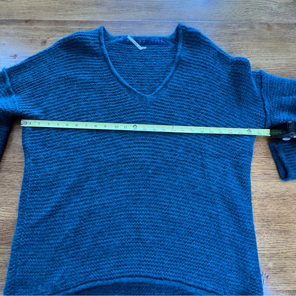 ⭐️ Free People All Mine V Neck Slouchy Alpaca Teal Blue Green Sweater MEDIUM - Picture 11 of 15